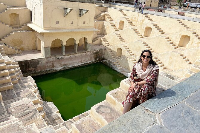Jaipur Tuk Tuk Sightseeing Tour with Monkey Temple Sunset View - Jal Mahal: a brief lakeside look