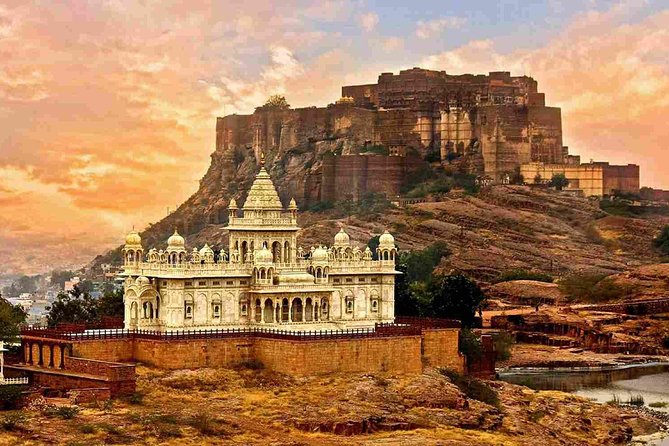 Memorable Rajasthan Private Trip for 5 Nights and 6 Days - Day 3: Mehrangarh, marble memorials and a demanding transfer
