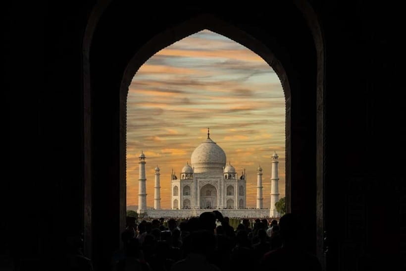 Mumbai to Agra Taj Mahal Tour: Same-Day or Multi-Day - Agra Fort Adds a Different View of the City