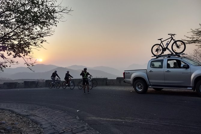 Nahargarh Cycle Tour in Jaipur - The climb through the Aravalli Hills