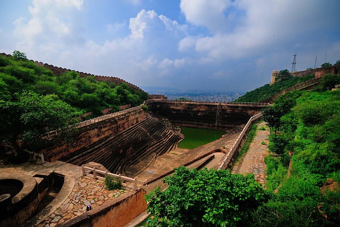 Nahargarh Water Walk - Guided 2-Hour Heritage Tour in Jaipur - A one-kilometer route near Nahargarh Fort