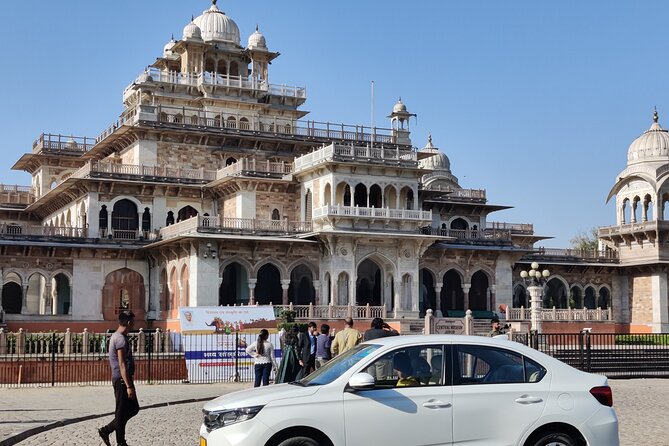 One Day Private Tour of Jaipur with Guide - Hawa Mahal: Jaipur’s Palace of Wind