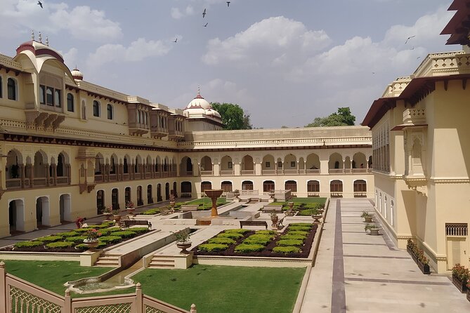 One Day Private Tour of Jaipur with Guide - Jal Mahal: a palace on Man Sagar Lake