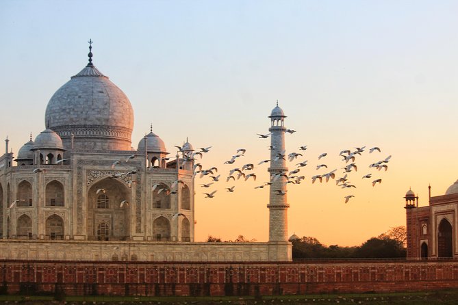 Private Agra Local Sightseeing Tour by Car and Driver - A private car makes Agra easier to manage