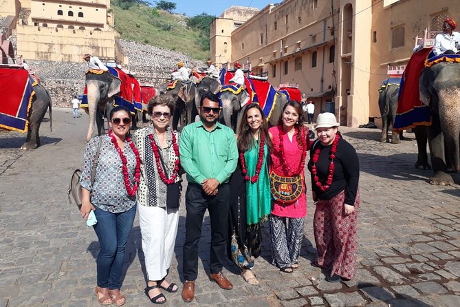 Private day tour of Jaipur with Driver and Guide - Panna Meena ka Kund: Jaipur’s stepwell