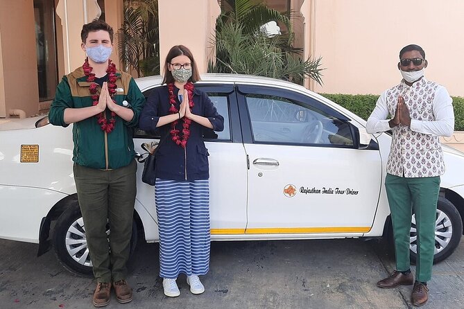 Private Full Day Jaipur Tour with Guide - Royal Gaitor and Panna Meena ka Kund show Jaipur’s quieter side