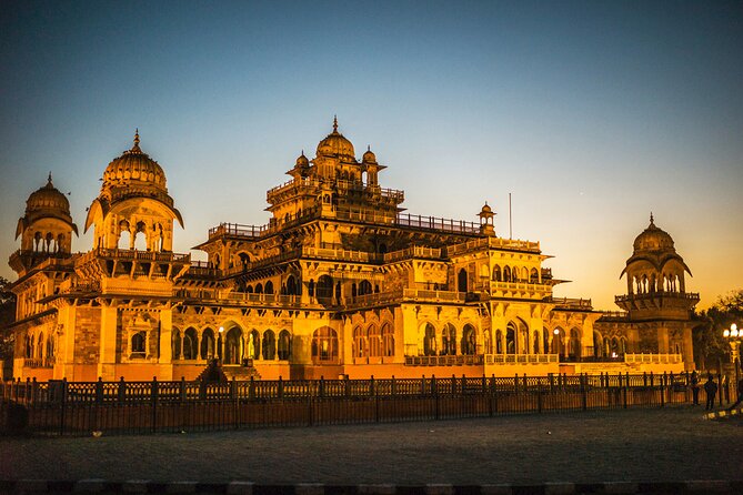 Private Jaipur Night Tour with Nahargarh Sunset Views - Leave time for Jaipur’s streets and markets