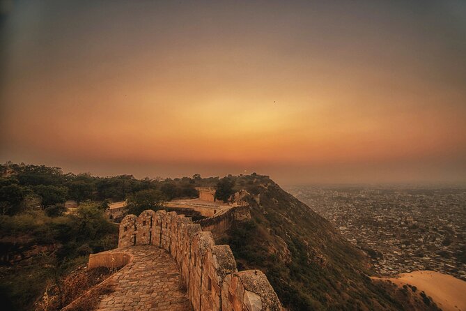 Private Jaipur Night Tour with Nahargarh Sunset Views - A good first evening, with a few conditions