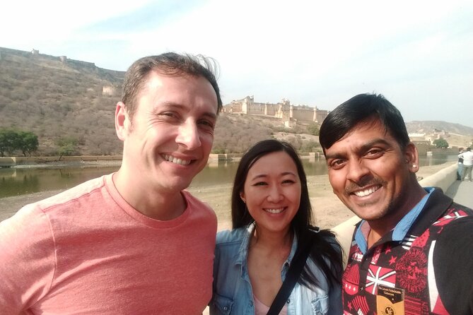 Private Jaipur Pink City Tour by Car & Driver with a Tour Guide - City Palace: two hours in the royal complex