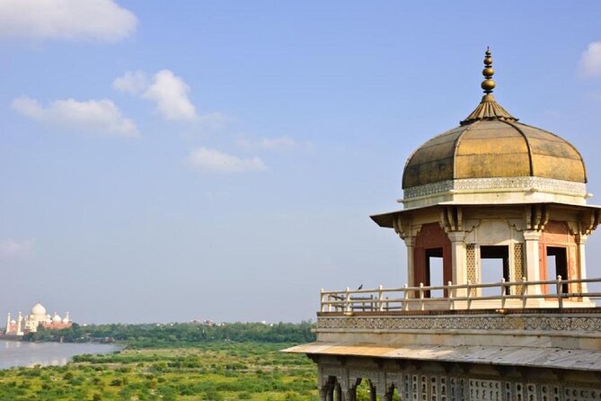 Private Same-Day Taj Mahal & Agra Fort Tour from Jaipur by Car - The Taj Mahal: two hours with a local guide
