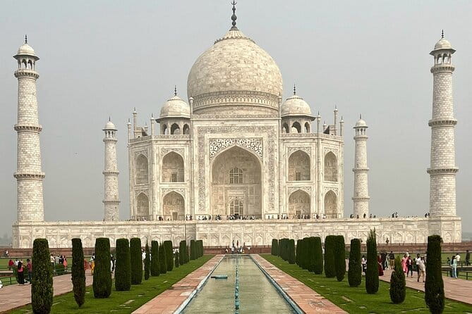Private Transfer Agra to Delhi - From your Agra door to your Delhi address