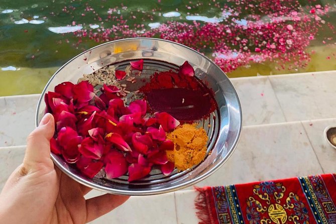 Pushkar Day Trip from Jaipur – Private Car, Safari, Guide & Lunch - A camel ride across sandy tracks