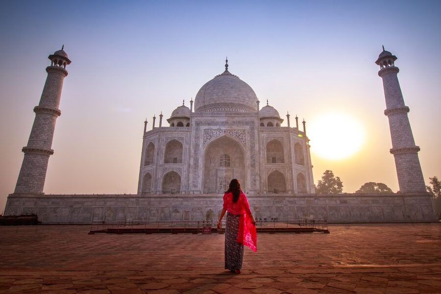 Same Day Taj Mahal, Agra Fort & Baby Taj Tour from Jaipur - What the guide adds, beyond a history lesson