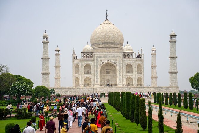 Skip-the-Line Guided Taj Mahal & Agra Fort Tour with Add-ons - Agra Fort gives the day a second point of view