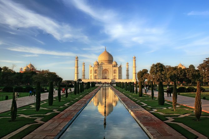 Skip The Line: Taj Mahal Tour From Jaipur With Drop At New Delhi - The Taj Mahal: ninety minutes with a guide