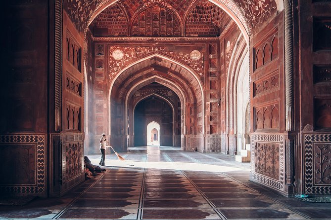 Taj Mahal, Agra Fort, Baby Taj & Mehtab Bagh Private City Tour - The Taj Mahal deserves the first, unhurried hours