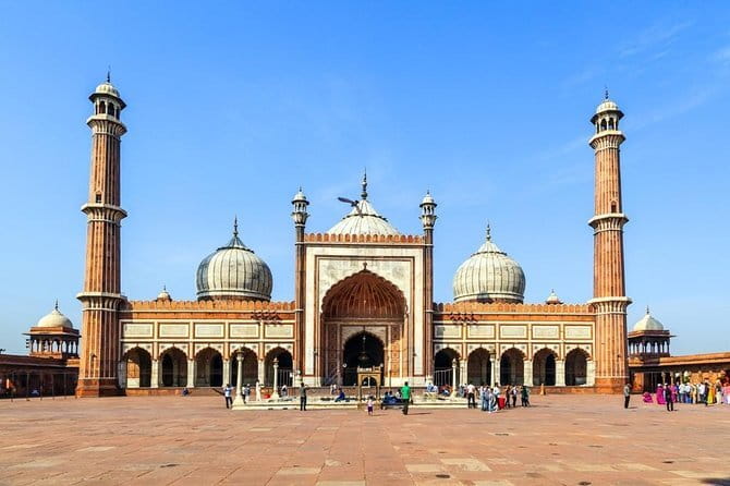 Taj Mahal by Tuk Tuk : A Local-Style Adventure - Who should book this tuk tuk tour?