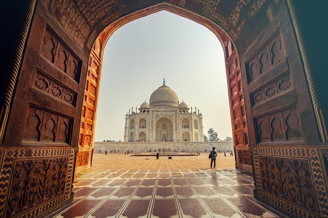 Taj Mahal entry tickets - Skip the line with Licensed Tour Guide - Getting through the entrance with less fuss