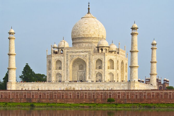 Taj Mahal Skip the Line Private Guided Tour - Sunrise, crowds, and choosing a time
