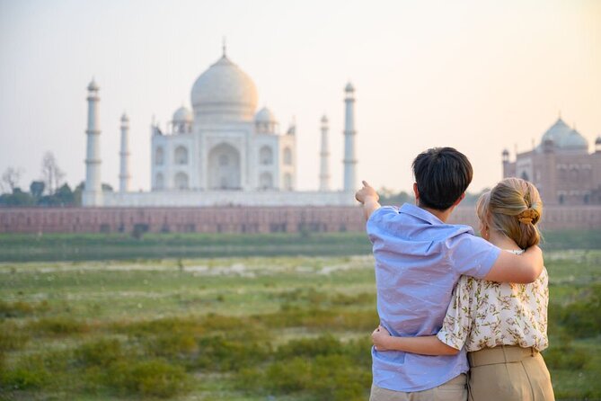 Taj Mahal Skip the Line Private Guided Tour - From the hotel to the entrance