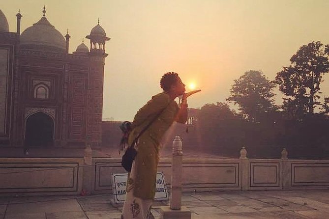 Taj Mahal Sunrise & Sunset All Inclusive Private Luxury Agra Tour - A long lunch, then more local crafts