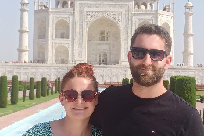 Taj Mahal Trip by Express Train from Delhi - Private Day Tour - Lunch needs a close look before you book