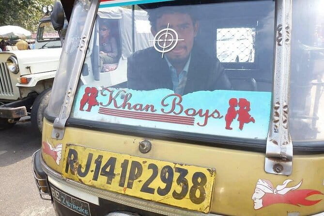 Travel Through the Streets of Jaipur by Tuktuk with a Local - The guide can make the day more useful
