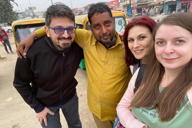 Tuk Tuk Tour of Taj Mahal With Experienced Driver - Agra Fort: Mughal scale and more than one courtyard