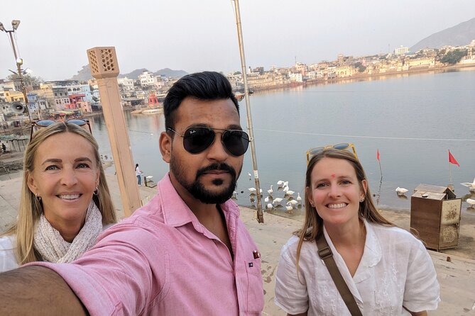 Walking Sightseeing Tour - The Shine Pushkar - Savitri Temple and the view over Pushkar